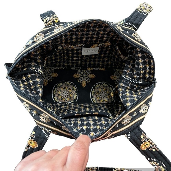 Stephanie Dawn Quilted Handbag Purse - Picture 4 of 9